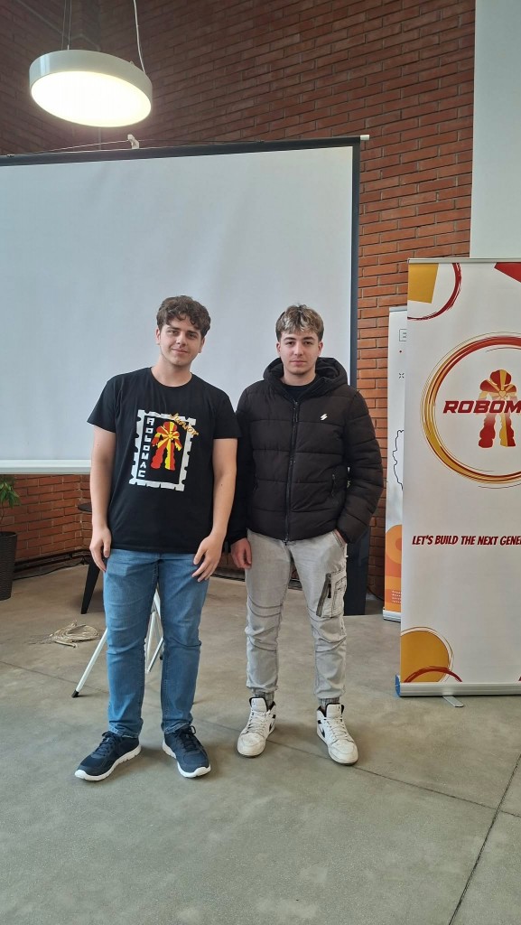 received_1799988921425326